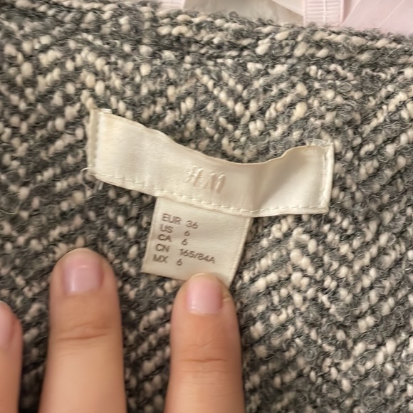 H&M Coat - Picture 4 of 5